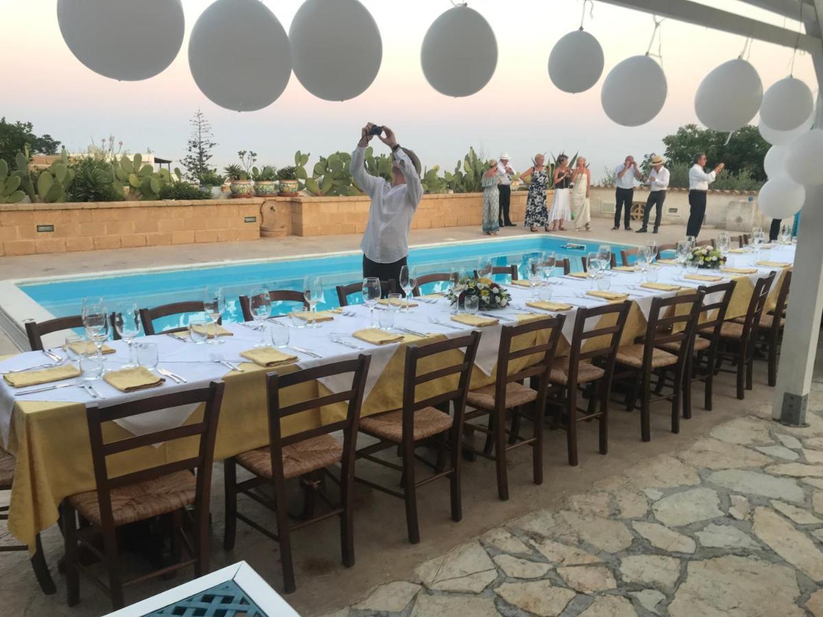 Villa Ceni: Seaside Apartments with Pool and Garden Marinella di Selinunte Exterior photo
